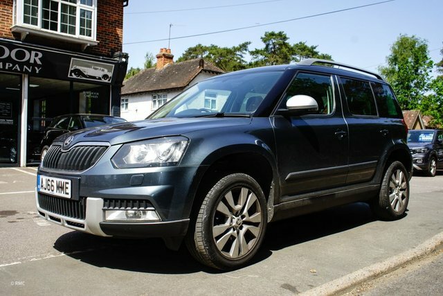Skoda Yeti 2017 1.2 Tsi Se L Outdoor Dsg Euro 6 S Grey #3