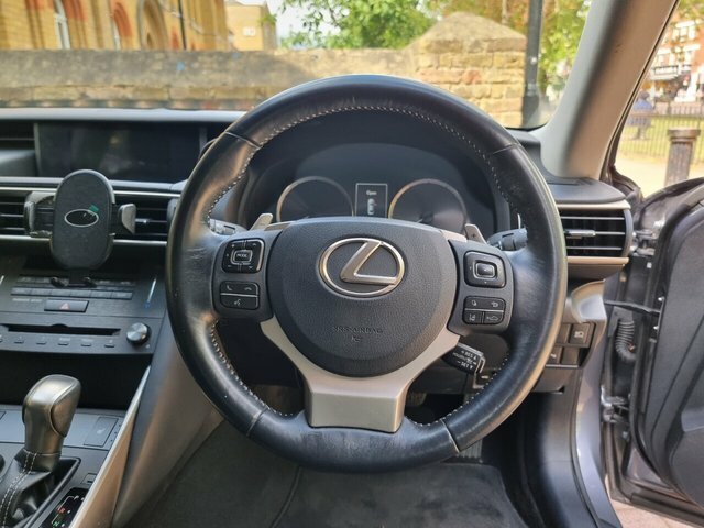 Lexus IS 2019 2.5 300H Saloon Hybrid E-cvt Euro Grey #2