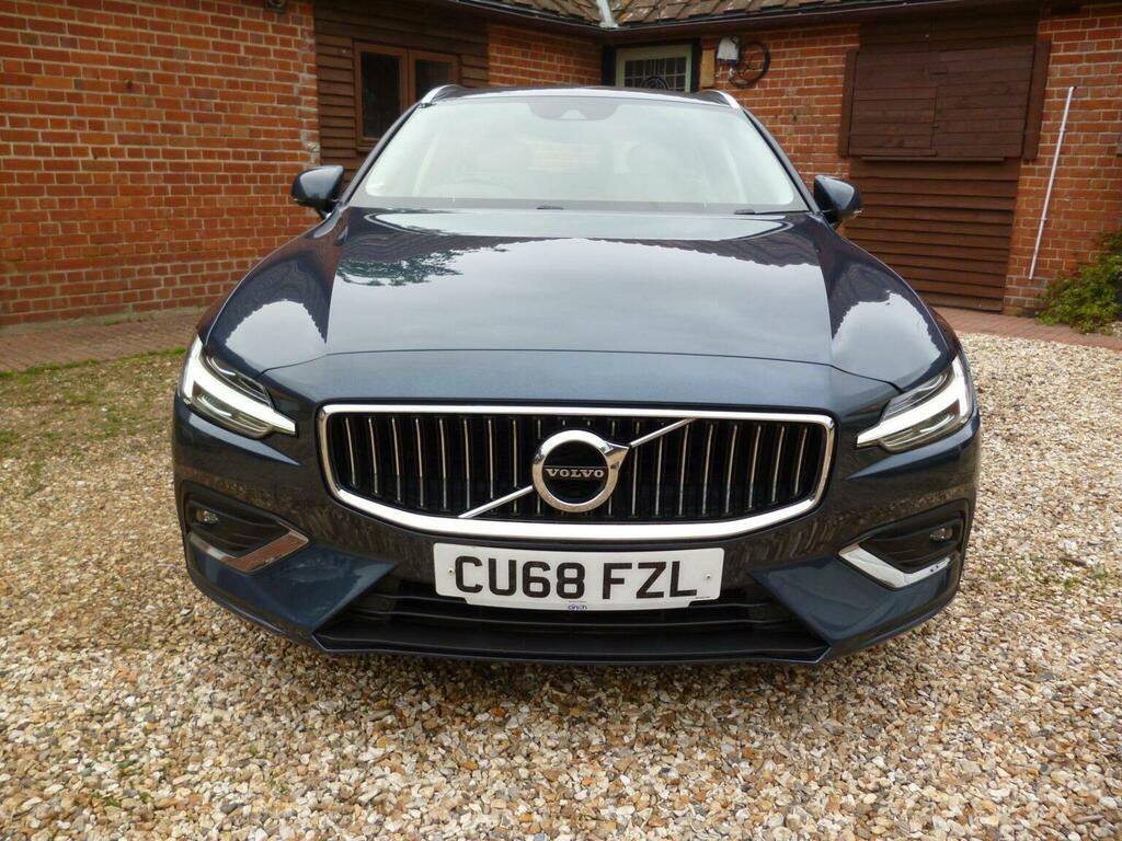 Volvo V60 Estate 2.0 D4 Inscription Pro Euro 6 Ss CU68FZL Blue #5