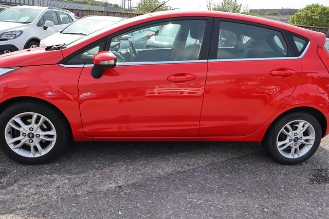 Ford Fiesta 1.25 Zetec Hatchback Euro 6 82 OV65ZPO Red #6