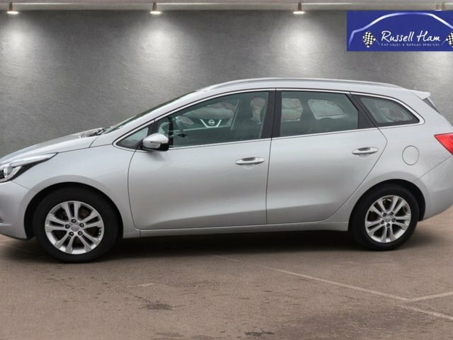 Kia Ceed 1.6 Crdi 2 Sportswagon Euro 5 126 Silver #6