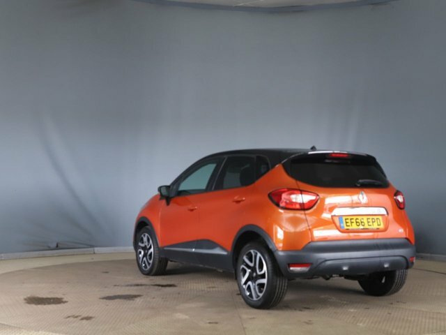 Renault Captur 1.5 Dci Energy Dynamique S Nav Suv EF66EPD Orange #3