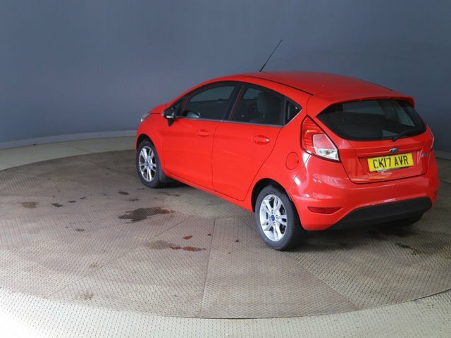 Ford Fiesta 1.25 Zetec Hatchback Euro 6 82 CK17AVR Red #5