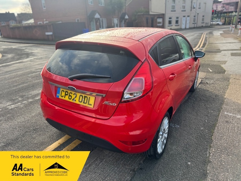 Ford Fiesta 1.6 Titanium Powershift Euro CP62ODL Red #6