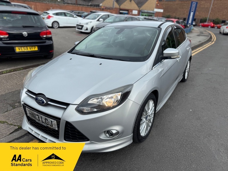 Ford Focus 1.6 Zetec S Powershift Silver