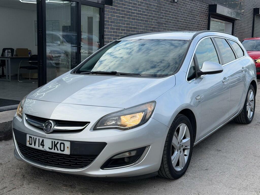 Vauxhall Astra 2.0 Cdti Sri Sports Tourer Euro 5 Ss Silver