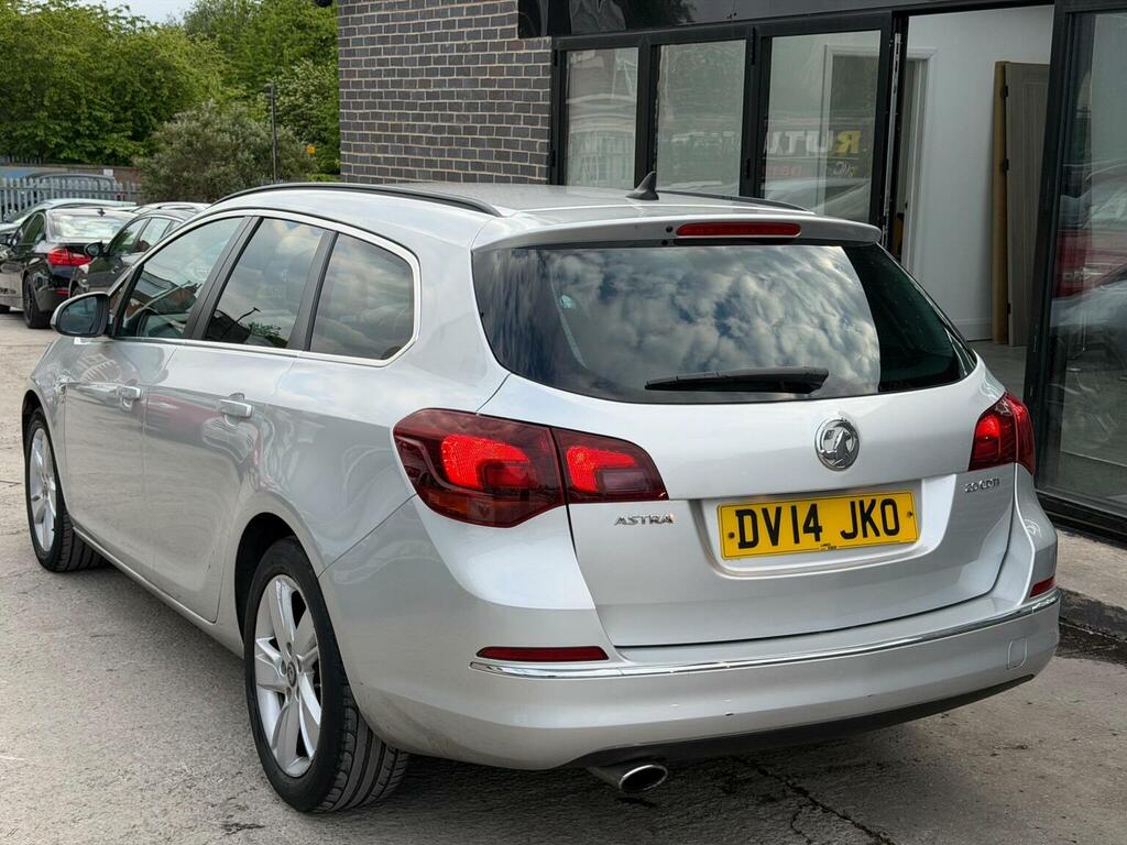 Vauxhall Astra 2.0 Cdti Sri Sports Tourer Euro 5 Ss DV14JKO Silver #6