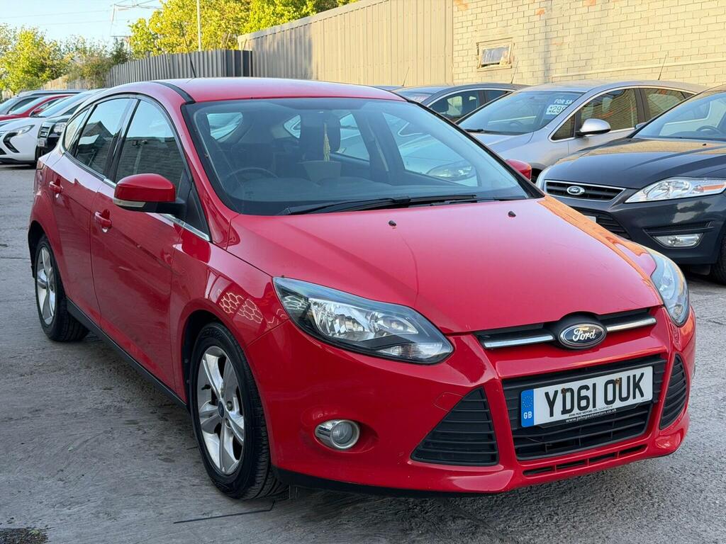Ford Focus 1.6 Tdci Zetec Euro 5 Ss YD61OUK Red #3