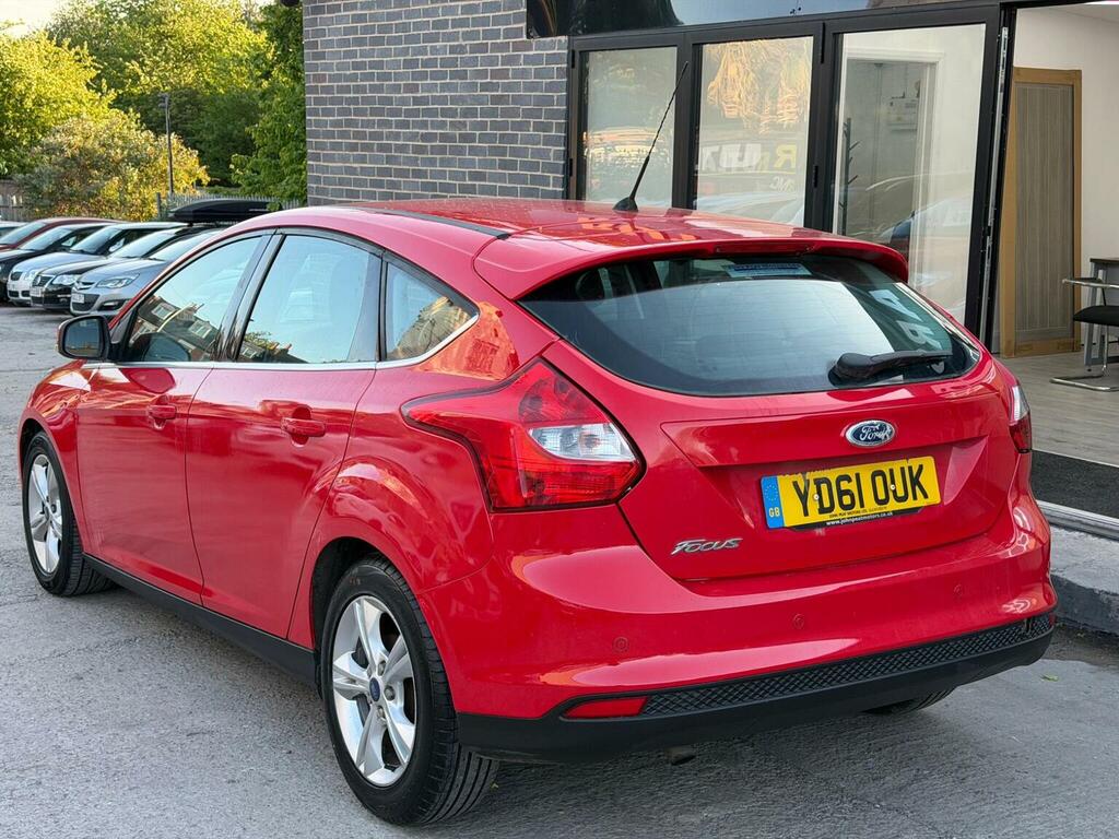 Ford Focus 1.6 Tdci Zetec Euro 5 Ss YD61OUK Red #6