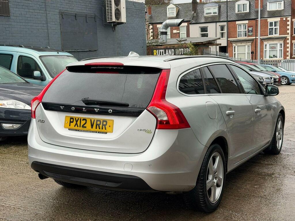 Volvo V60 1.6D Drive Se Euro 5 Ss Silver #4