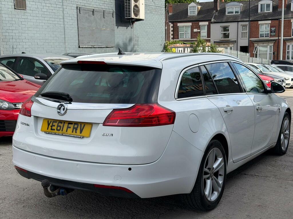 Vauxhall Insignia 2.0 Cdti Ecoflex Sri Nav Sports Tourer Euro 5 Ss YE61FRV White #4
