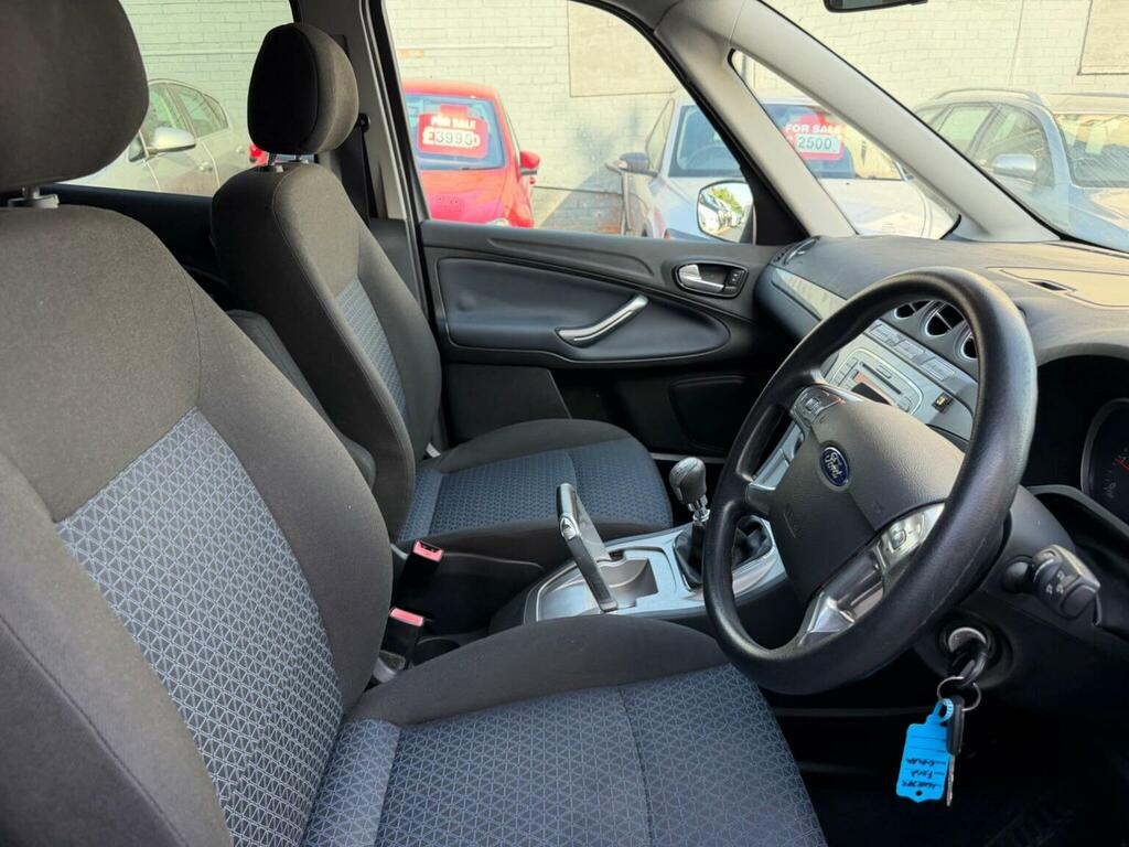 Ford Galaxy Ghia 1.8 Silver #10
