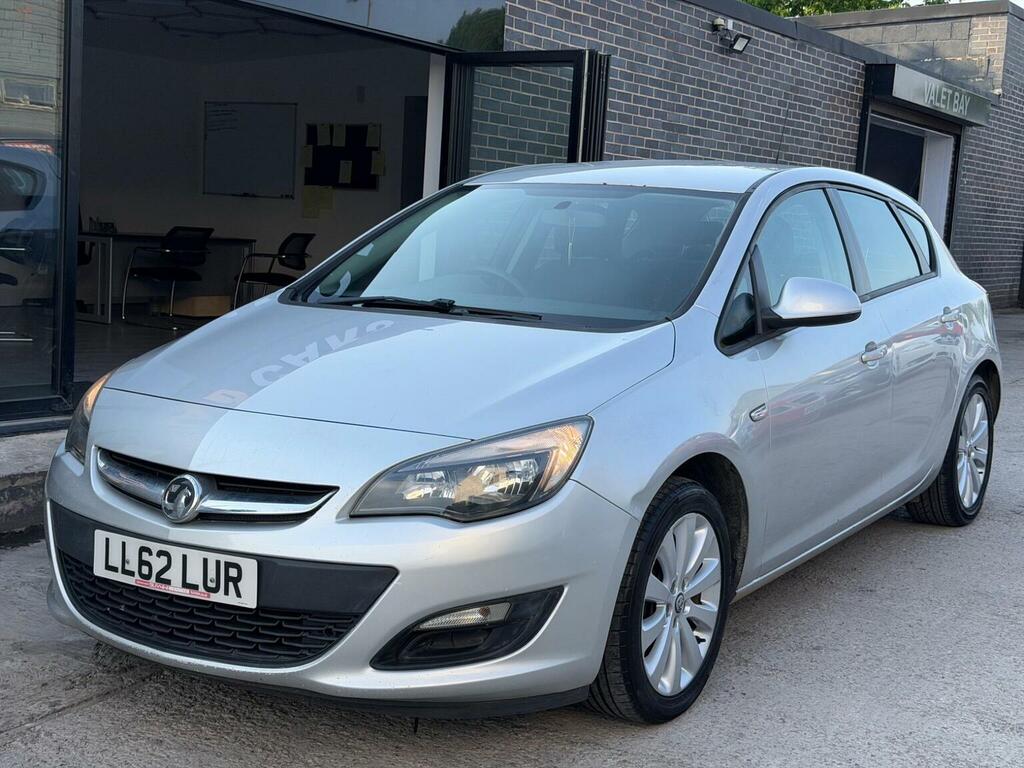 Vauxhall Astra 1.4 16V Exclusiv Euro 5 Silver