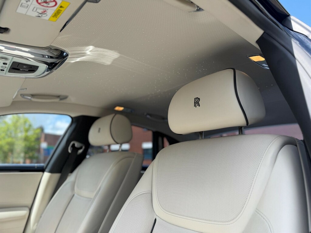 Rolls-Royce Ghost Ghost V12 Swb Green #43