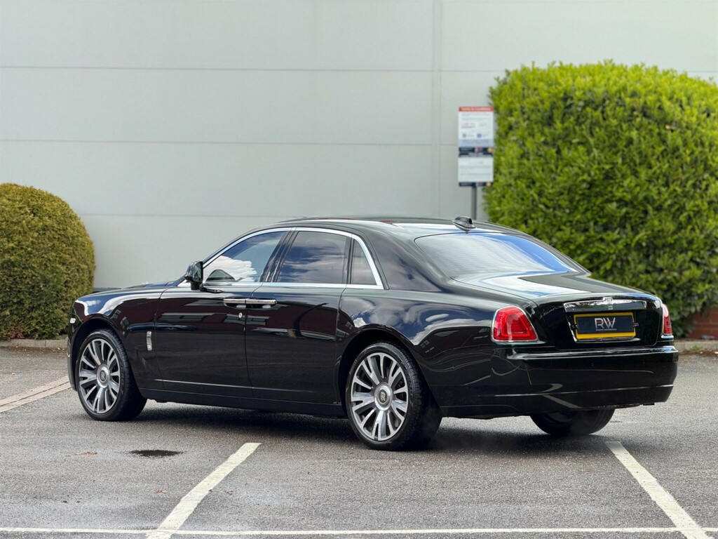 Rolls-Royce Ghost Ghost V12 Swb Green #70
