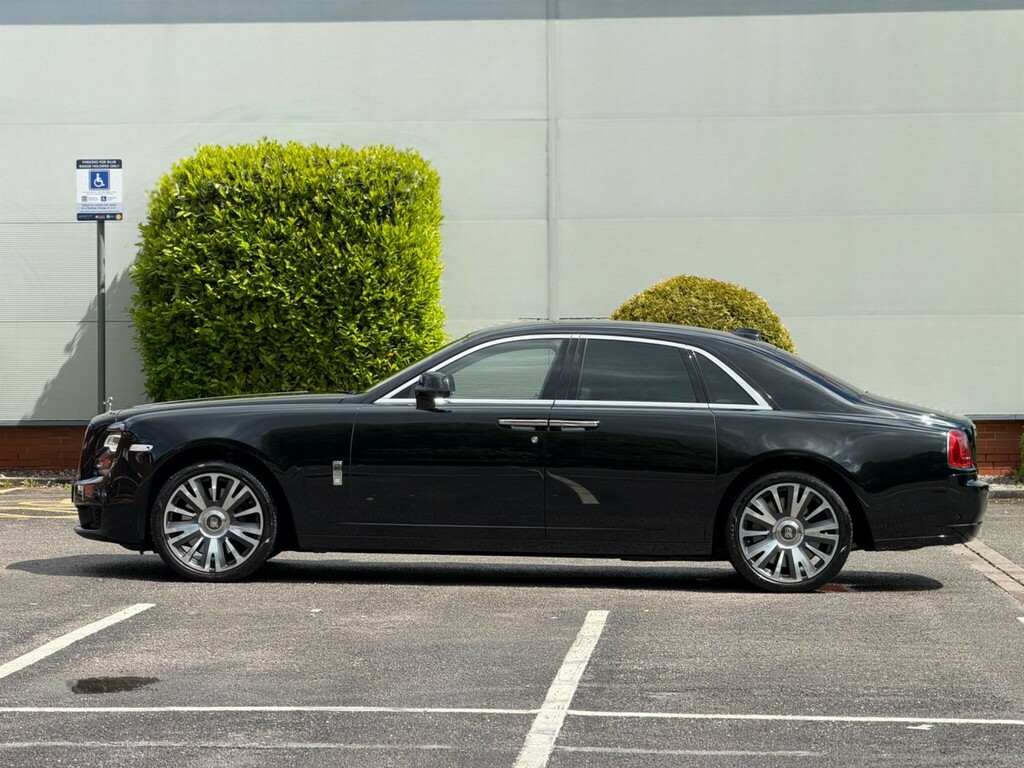 Rolls-Royce Ghost Ghost V12 Swb Green #31