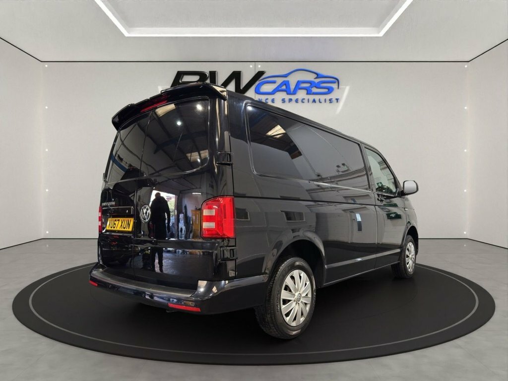 Volkswagen Transporter 2L Trendline VU67XUN Black #3
