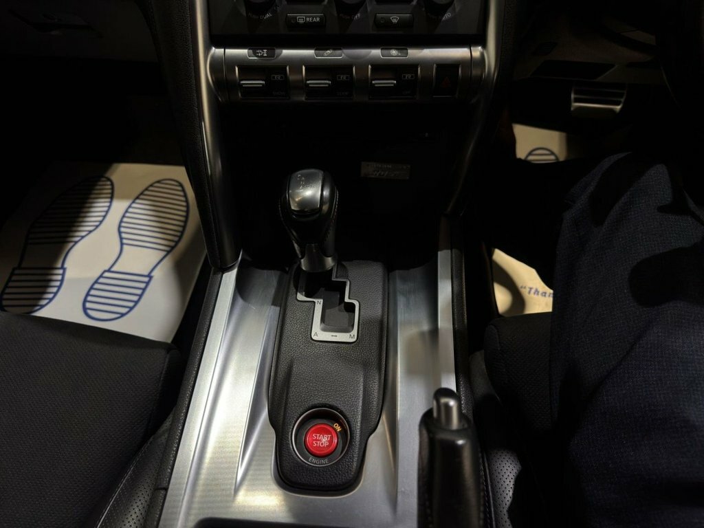 Nissan GT-R Black Edition Silver #15