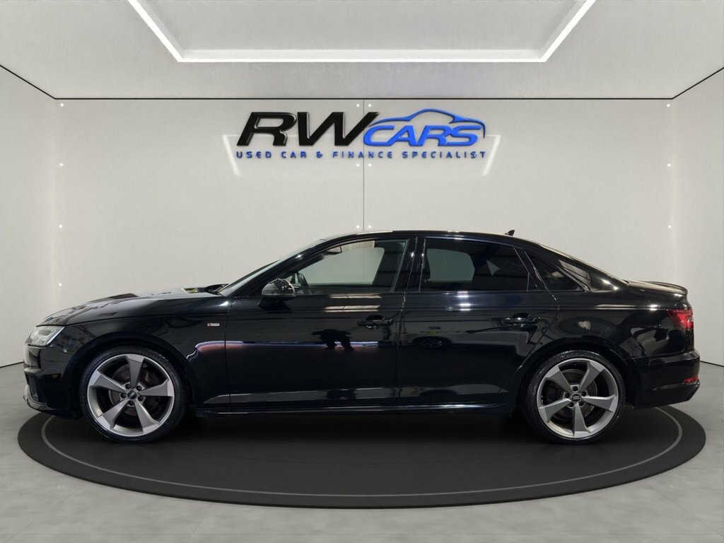 Audi A4 2L Black Edition Black