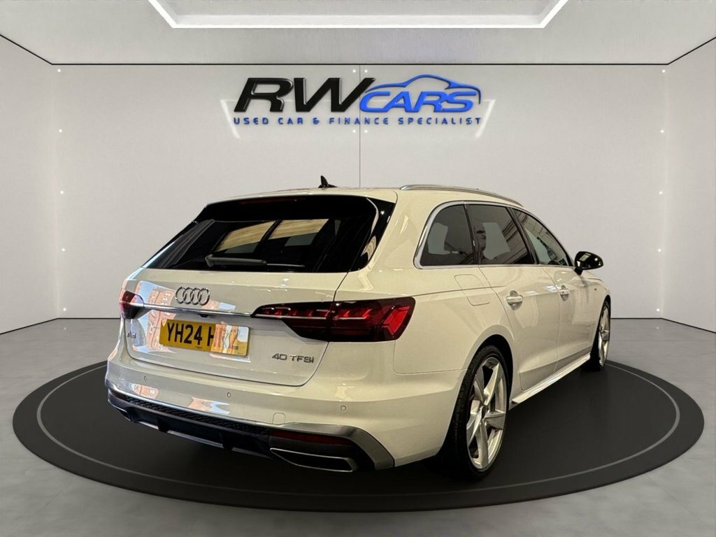 Audi A4 Avant 2L S Line YH24HRZ White #4