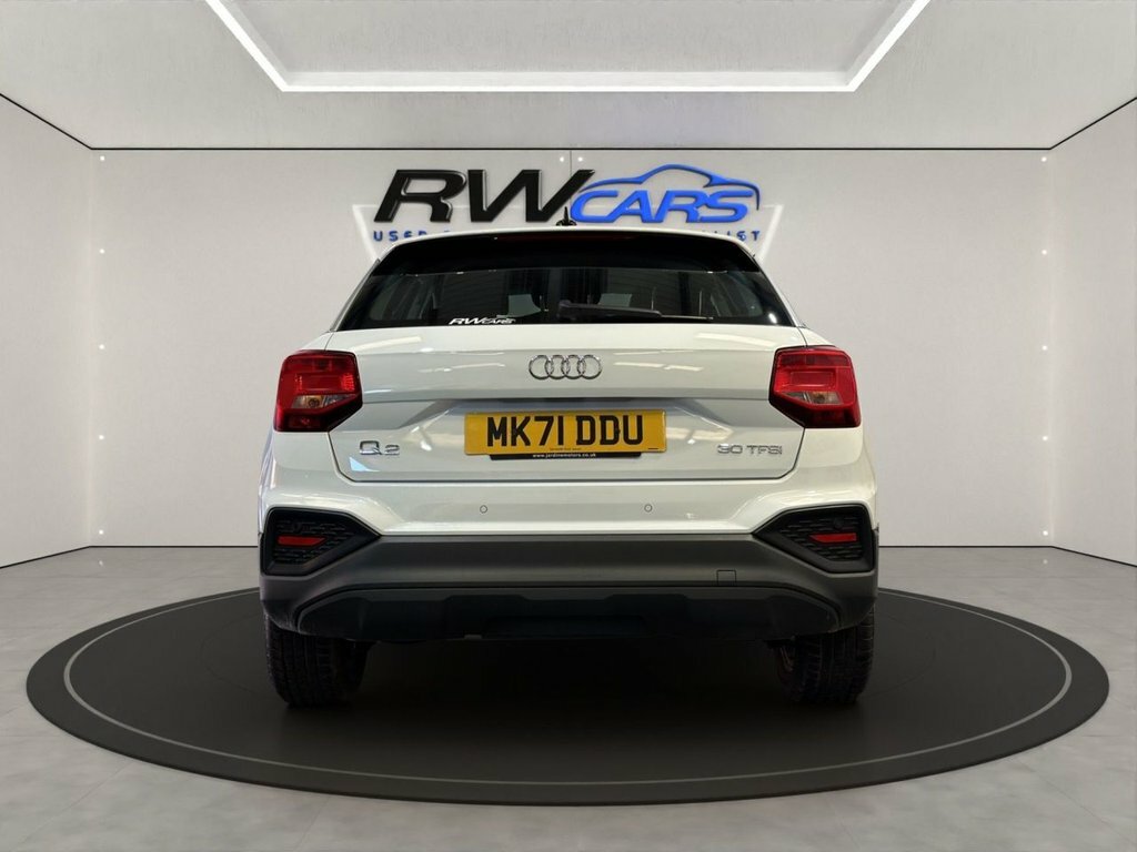 Audi Q2 1L Technik MK71DDU White #3