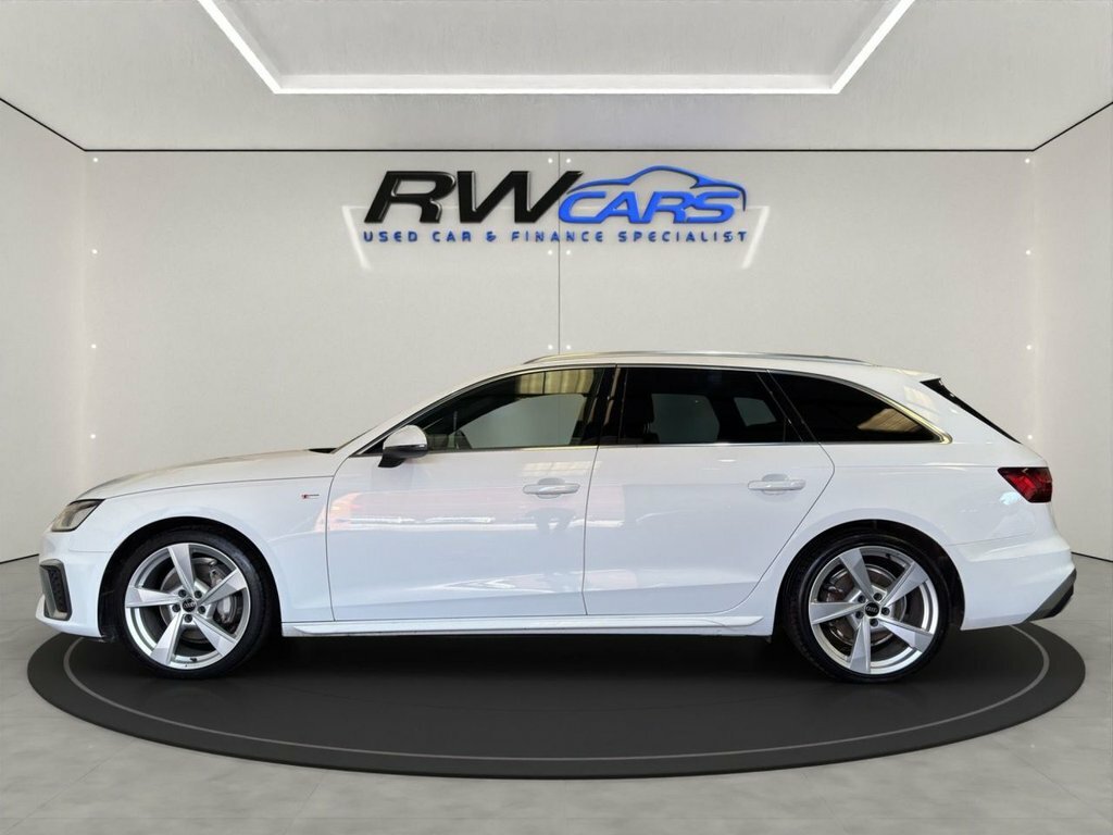 Audi A4 Avant 2L S Line White