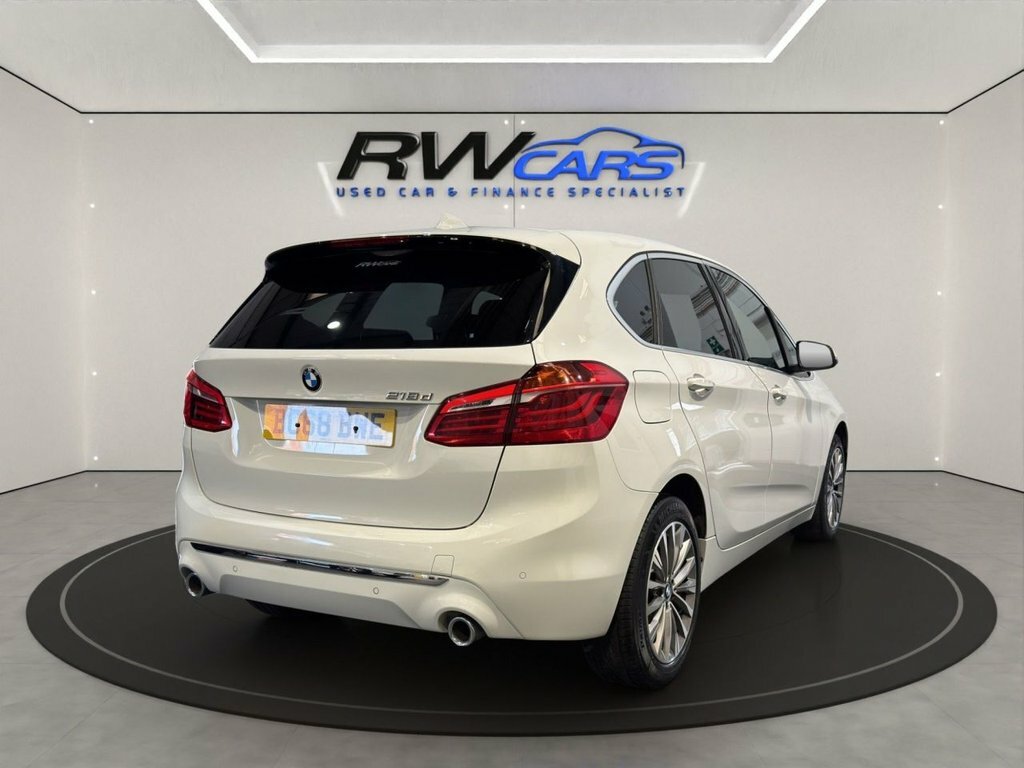 BMW 2 Series Active Tourer 218D Luxury Active Tourer White #4