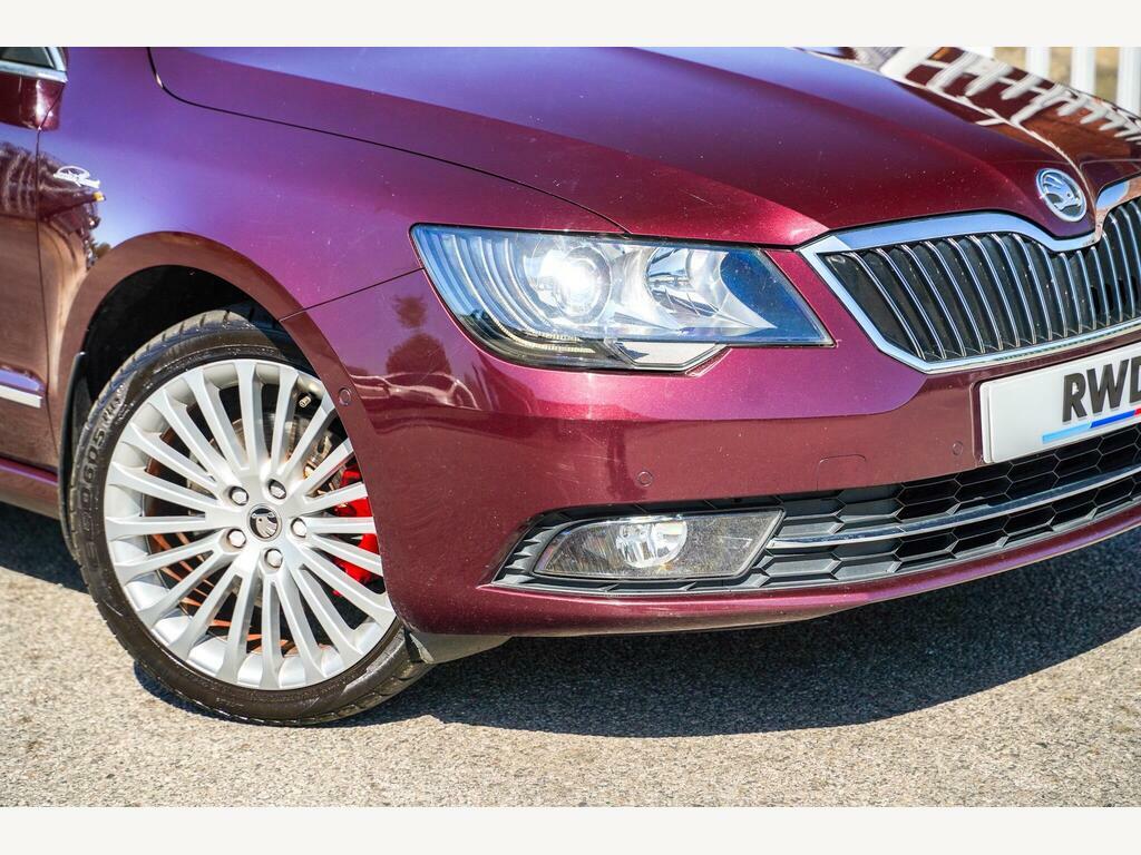 Skoda Superb 2.0 Tdi Laurin Klement Dsg Euro 5 S S Red #2