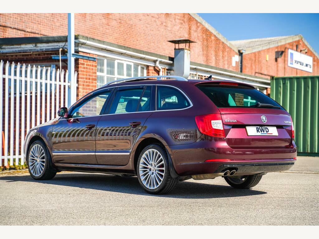 Skoda Superb 2.0 Tdi Laurin Klement Dsg Euro 5 S S Red #6