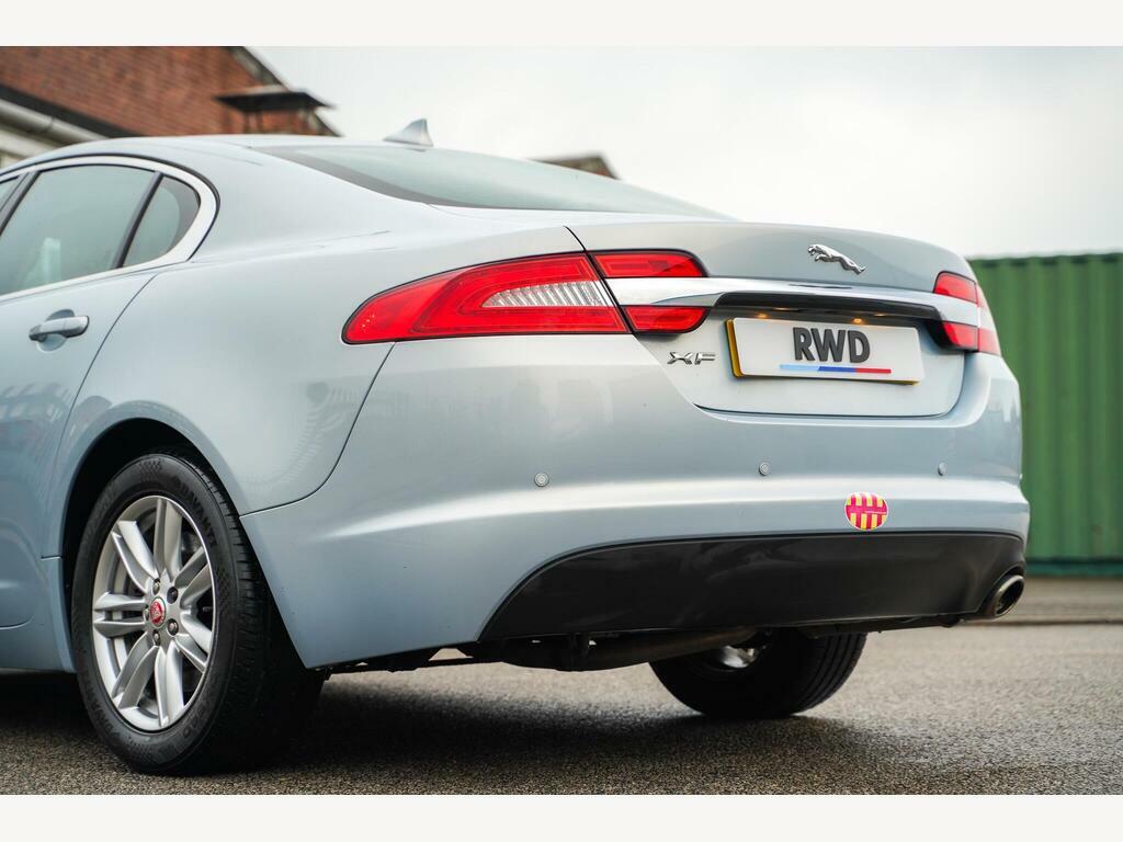 Jaguar XF 2.2D Luxury Euro 5 S S Silver #5