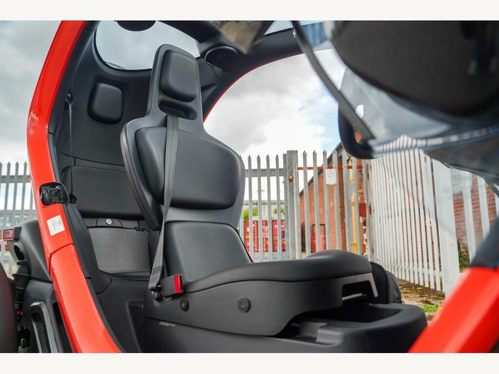 Renault Twizy Coupe Dynamique 202171 Black #26