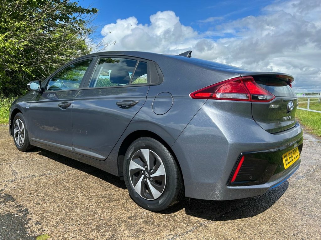 Hyundai Ioniq 1.6L Se BL68DZO Grey #6