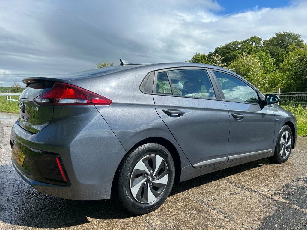 Hyundai Ioniq 1.6L Se BL68DZO Grey #3