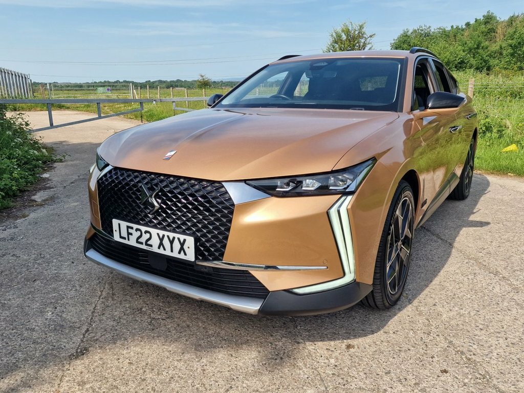 DS DS 4 1.6L Cross Rivoli Gold