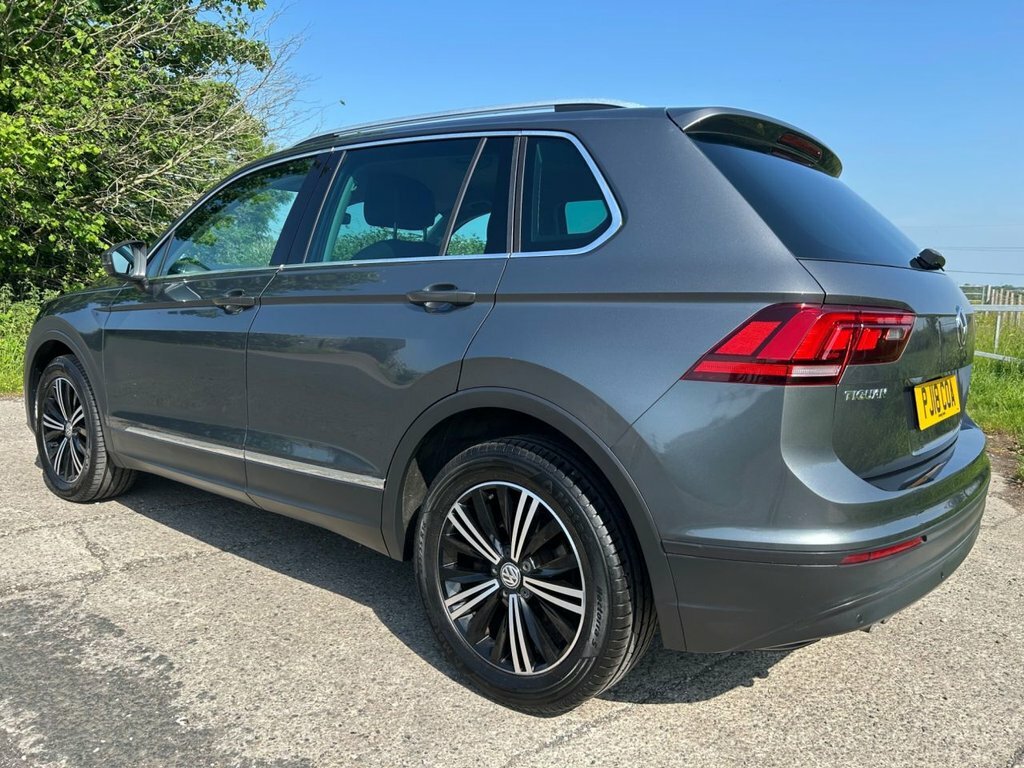 Volkswagen Tiguan 2L Se PJ18COA Grey #6