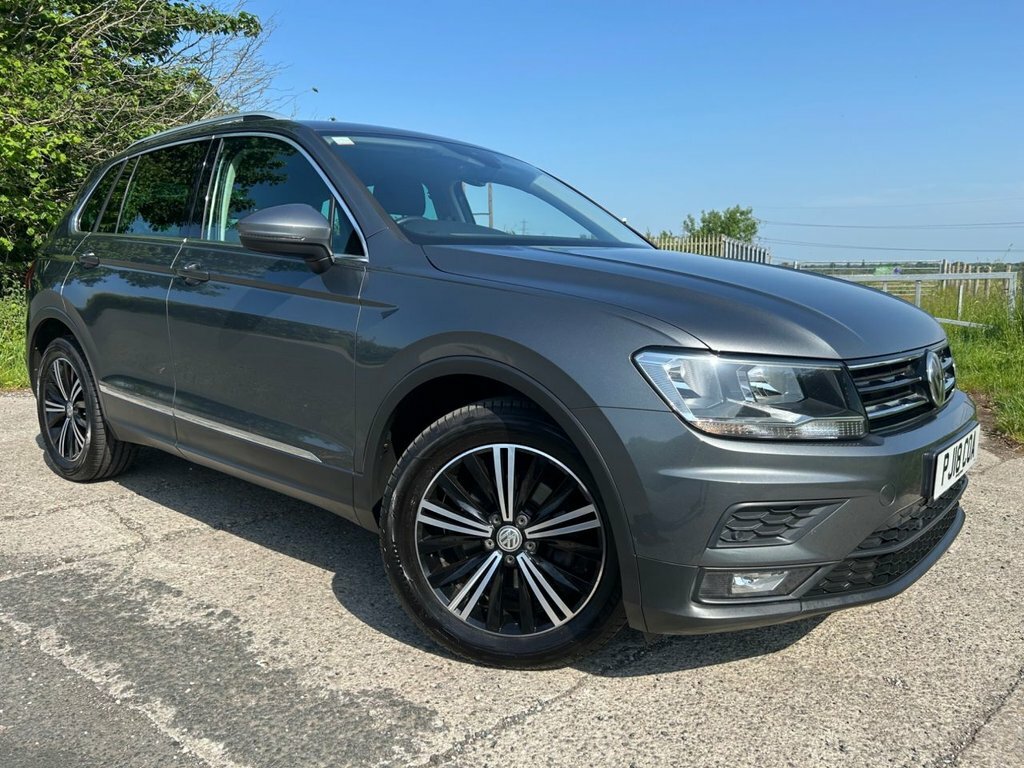 Volkswagen Tiguan 2L Se Grey