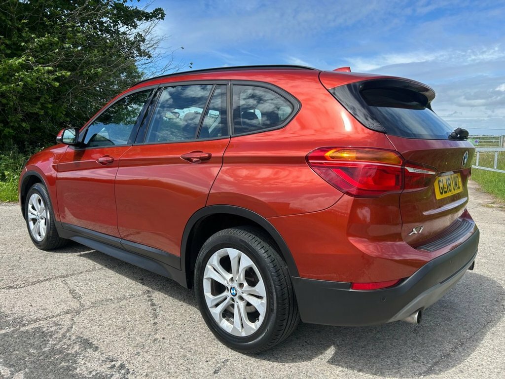 BMW X1 2L Se GL18UMZ Orange #6