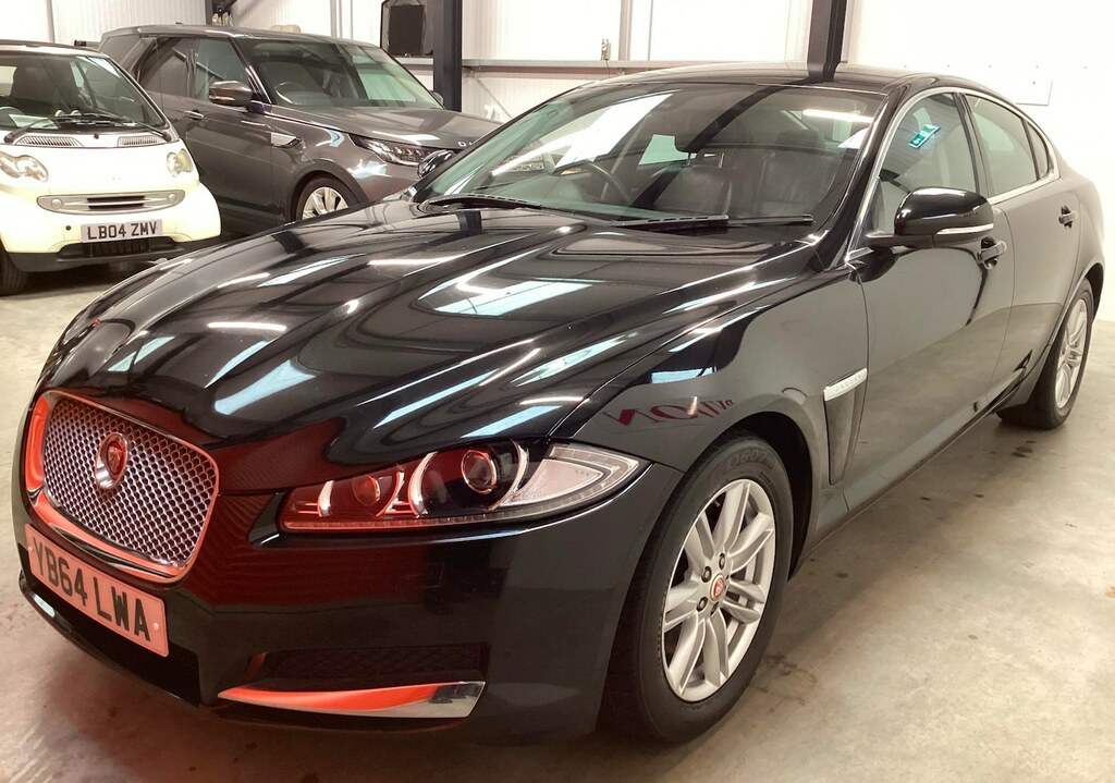 Jaguar XF 2.2D 163 Luxury Black #2