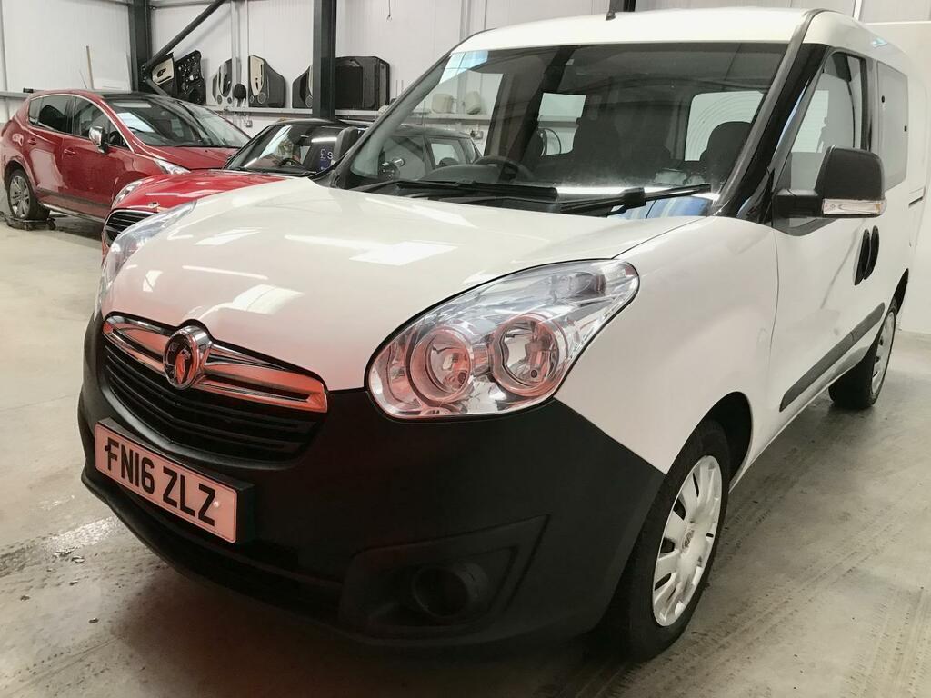 Vauxhall Combo 2300 1.3 Cdti 16V Ecoflex H1 Glazed Crew Van Ss White #2