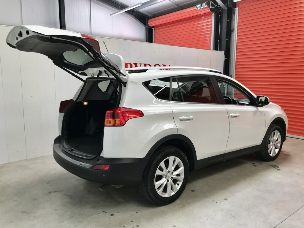 Toyota Rav 4 2.0 D-4d Invincible 2Wd FP14ZZF White #4