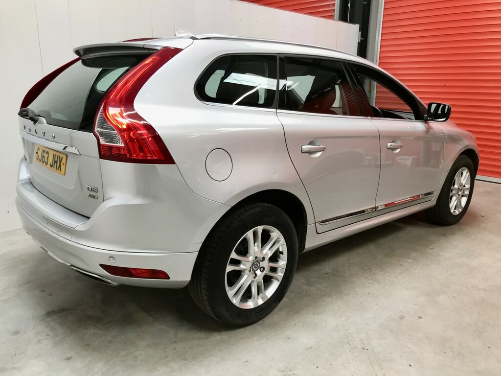 Volvo XC60 D5 215 Se Lux Nav Awd Geartronic Silver #5