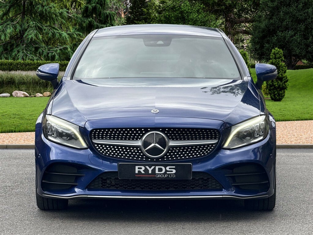 Mercedes-Benz 300 C Amg Line Premium Blue #2