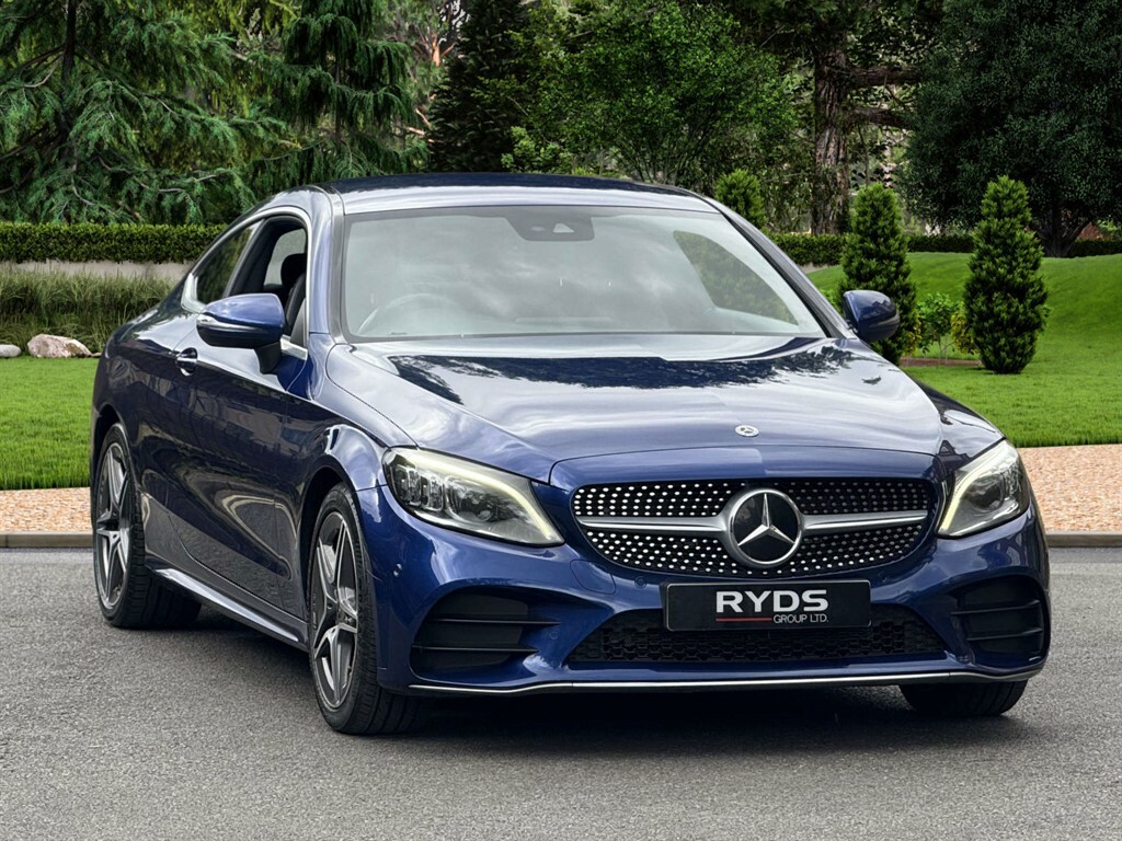 Mercedes-Benz 300 C Amg Line Premium Blue