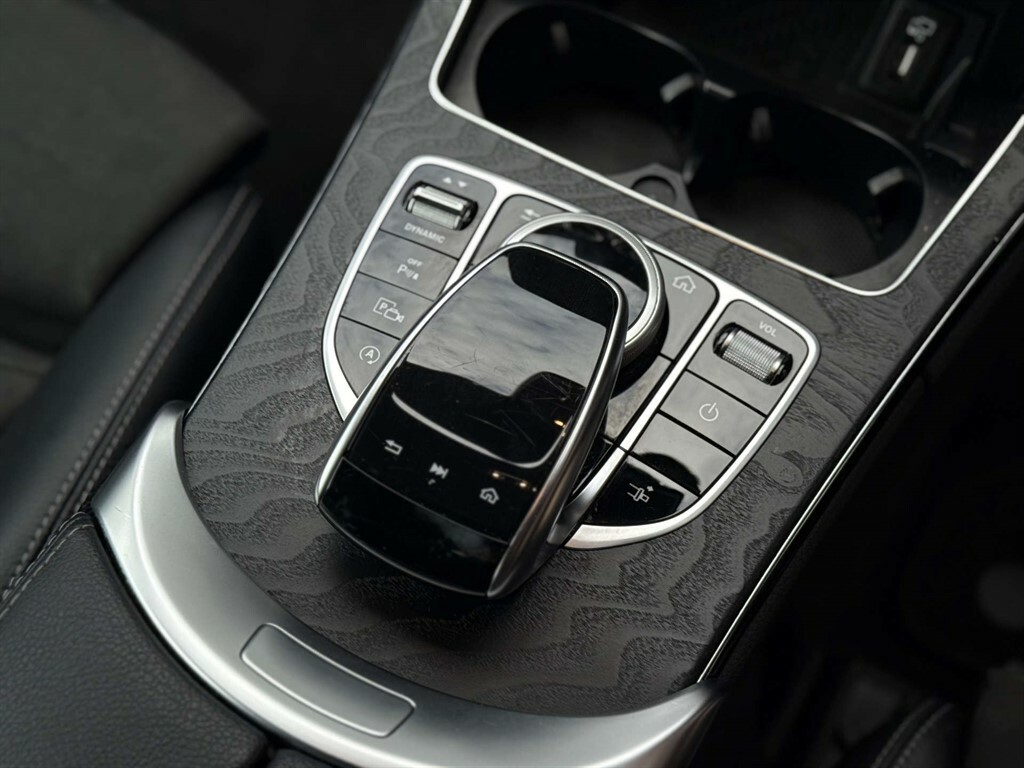 Mercedes-Benz 300 C Amg Line Edition De  #17