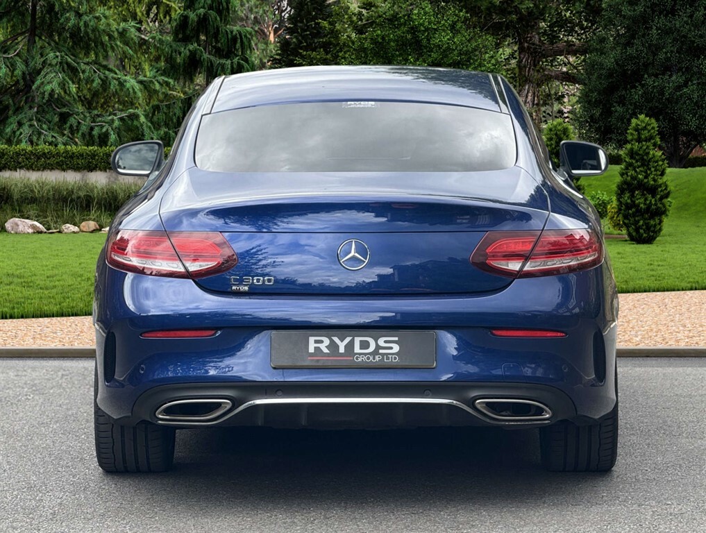 Mercedes-Benz 300 C Amg Line Edition De  #7