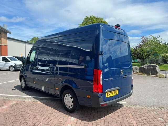 Mercedes-Benz Sprinter 315 Cdi Pro KR75OKU Blue #4