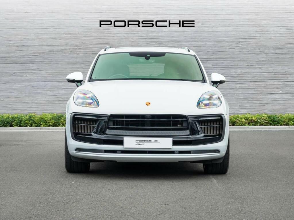 Porsche Macan S Pdk AK23UUG White #6