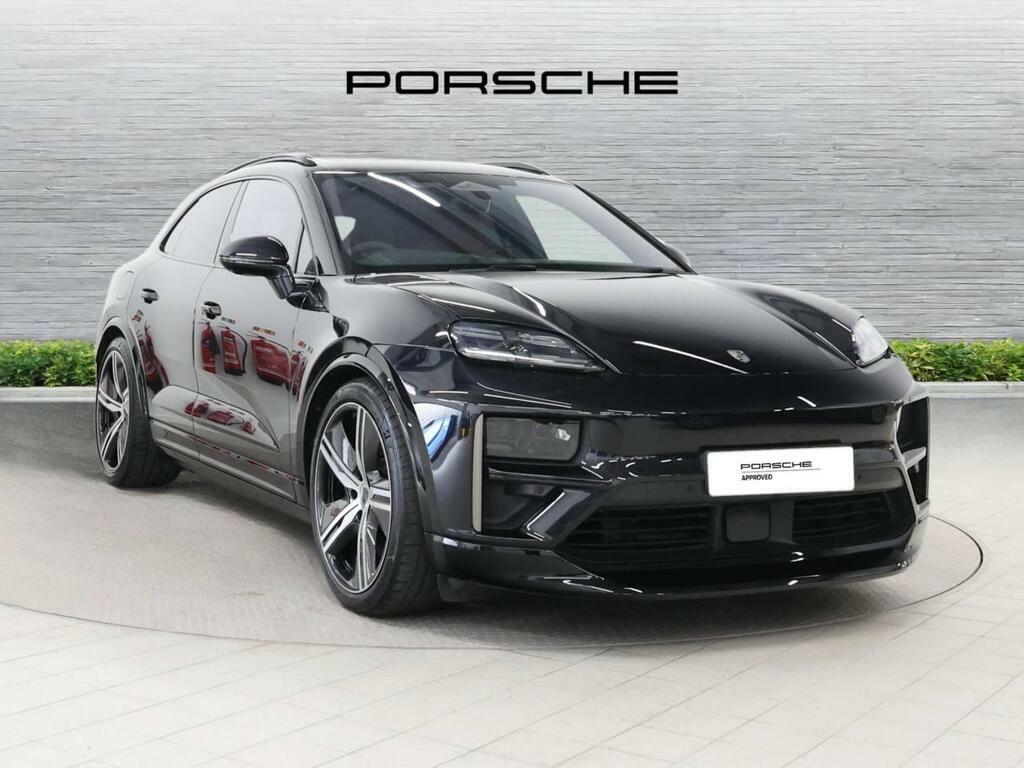 Porsche Macan Turbo 