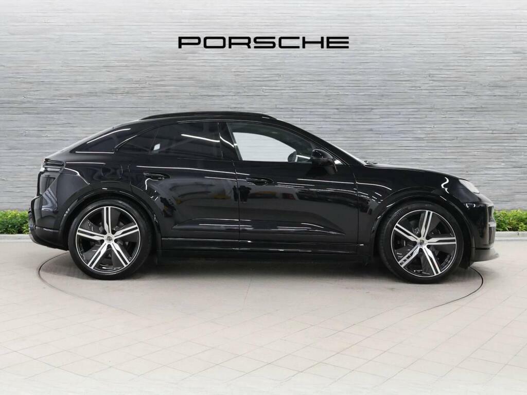 Porsche Macan Turbo  #2