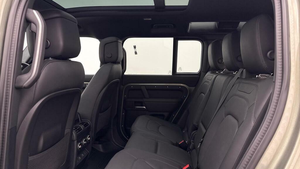 Land Rover Defender 110 3.0 D350 Mhev X-dynamic Hse Suv 4W KT74YSU Green #4